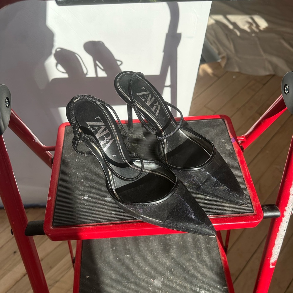 Zara Black Heels with Open Toe Slingback Design